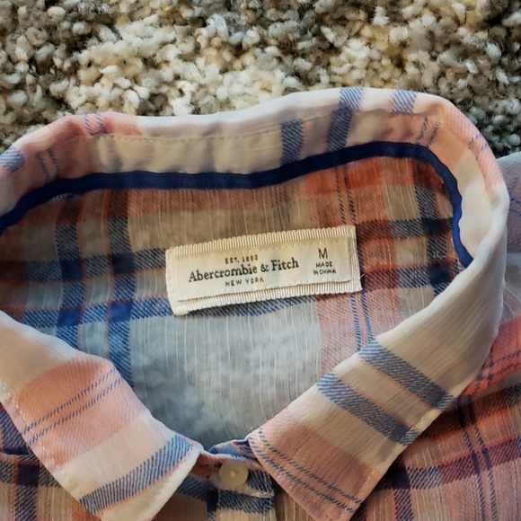 Abercrombie & Fitch long sleeve button up blouse - Picture 2 of 5